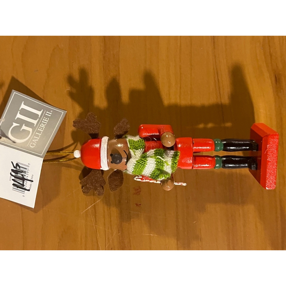 NWT Xmas tree nutcracker wooden ornament by gathered traditions animated - Picture 3 of 4